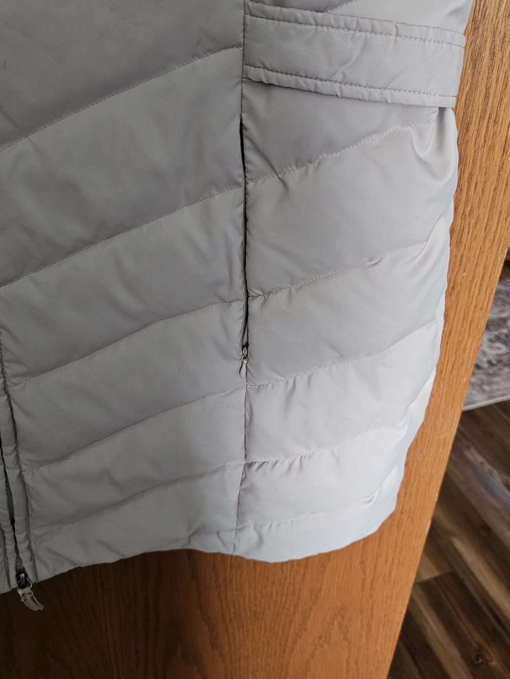 FINAL..Coldwater Creek Women's Cream Quilted Faux-Fur Trim Puffer Vest - Picture 8 of 9